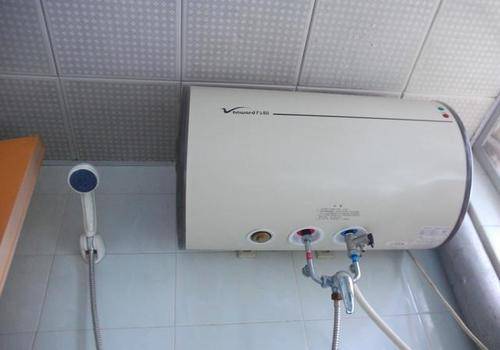 美的電熱水器出了故障怎么辦 